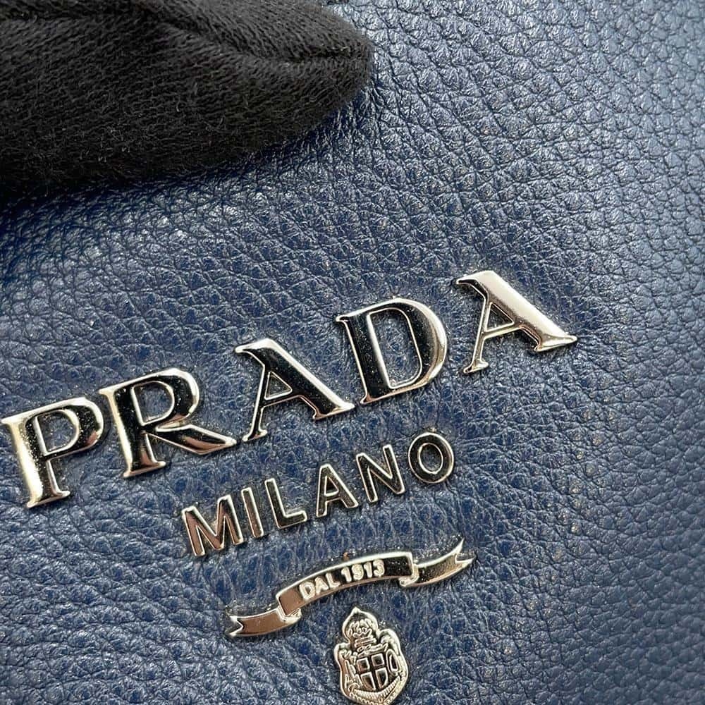 Prada Shoulder Bag Vitello Phoenix Leather - Picture 10 of 12